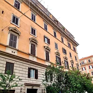 https://chiaretta-guest-house.it-romehotels.com
